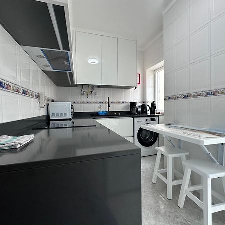 Steps To Beach 4Beds -Ac Self Check-In 2024 Reno Nazare Luaran gambar
