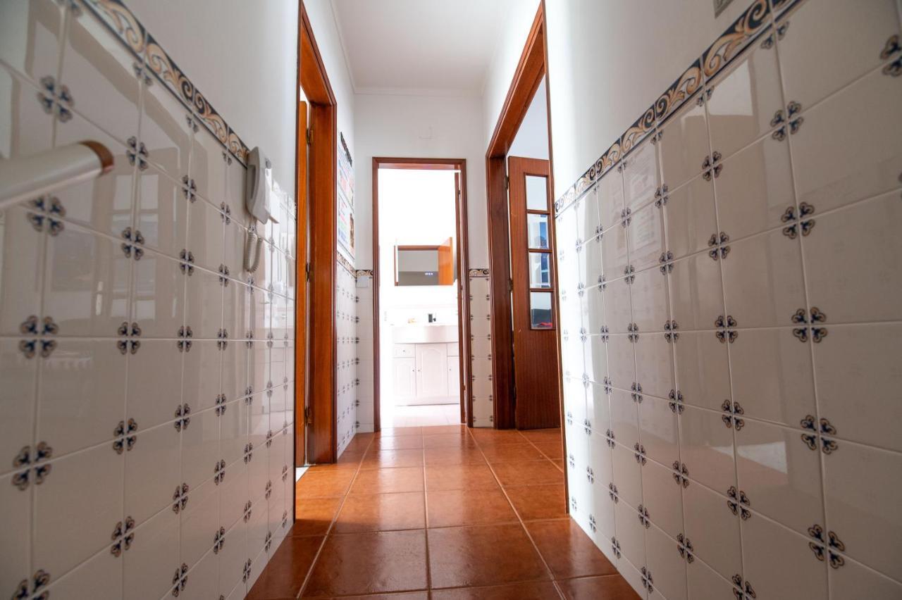 Steps To Beach 4Beds -Ac Self Check-In 2024 Reno Nazare Luaran gambar
