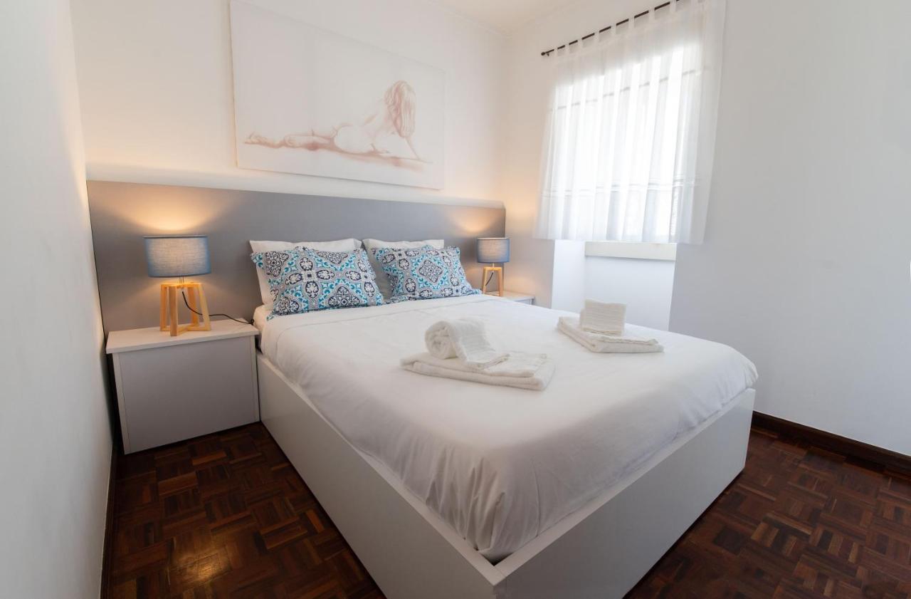 Steps To Beach 4Beds -Ac Self Check-In 2024 Reno Nazare Luaran gambar