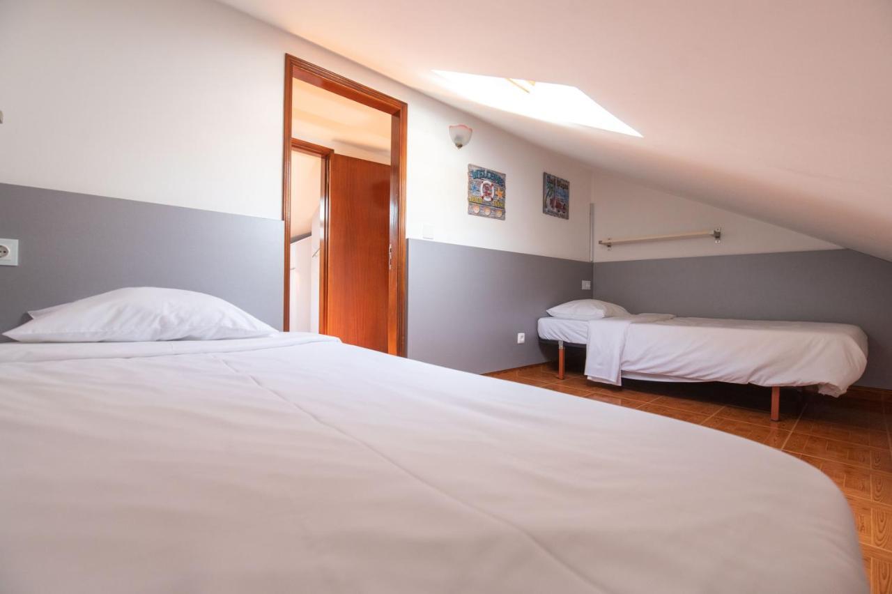 Steps To Beach 4Beds -Ac Self Check-In 2024 Reno Nazare Luaran gambar